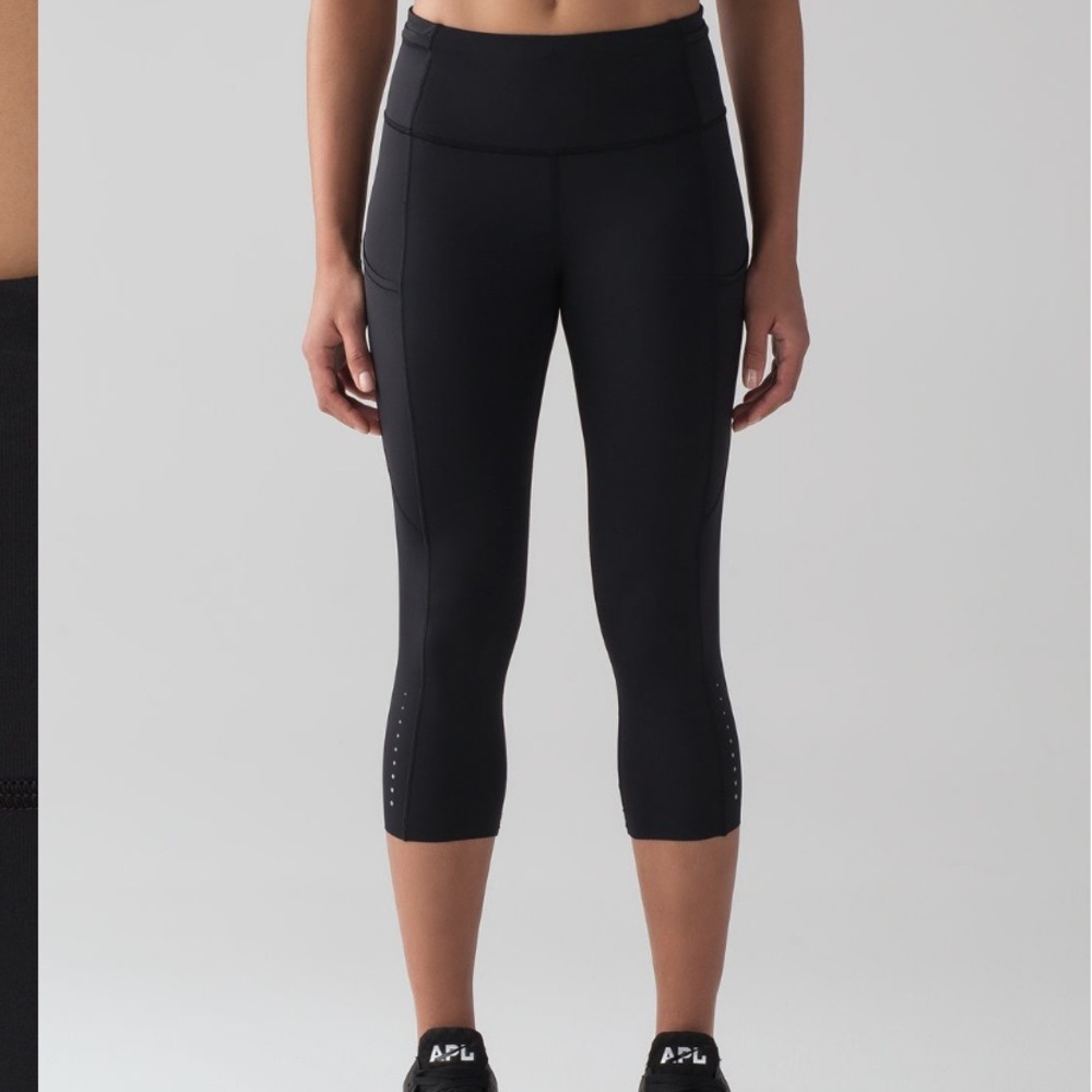 Lululemon Athletica Fast & Free Crop (19") Black Running Leggings Women's Size 6 - Picture 2 of 13